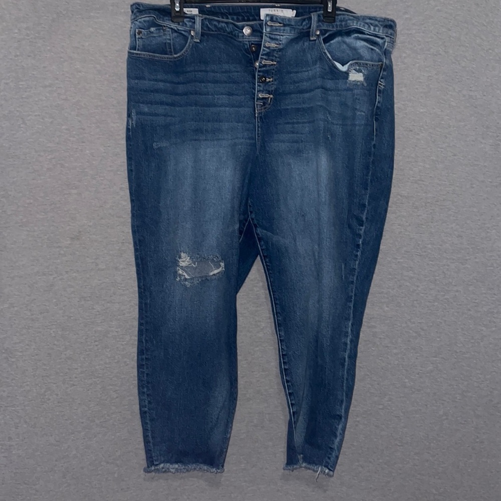 Torrid High Rise Straight Jeans Button Up